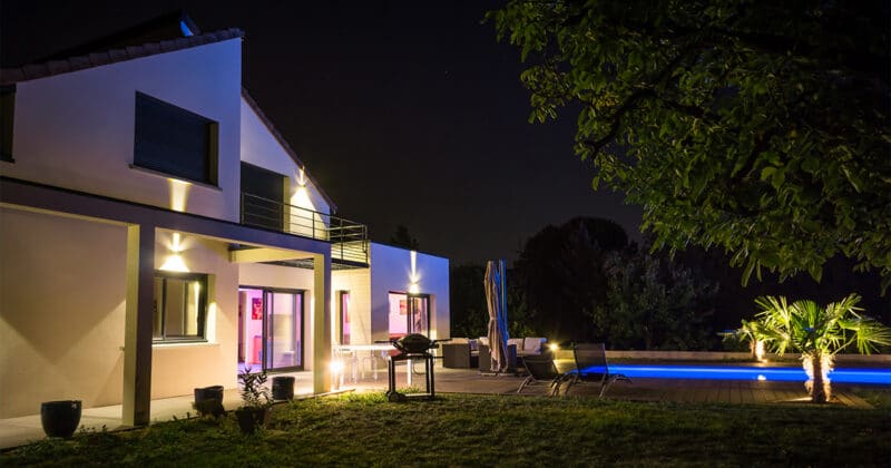 éclairage terrasse extérieur